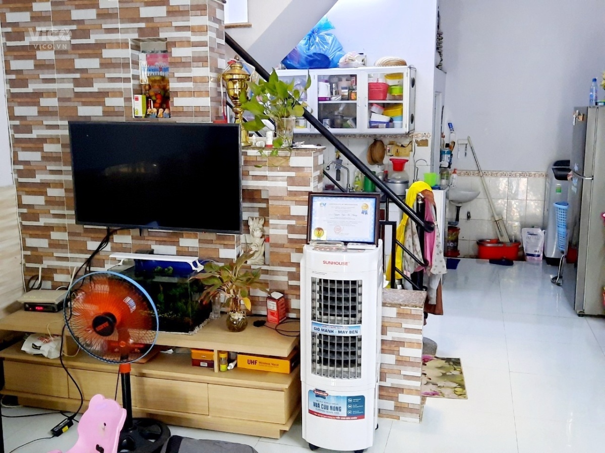 Bán nhà mặt tiền kinh doanh Hương Lộ 3 hẻm xe tải quay đầu 44m2 giá nhỉnh 3 tỷ