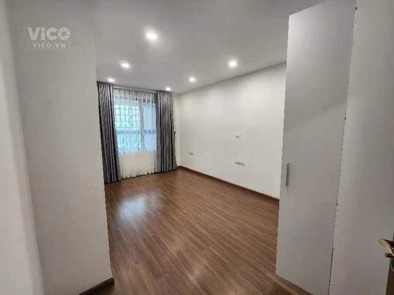 Bán nhanh trả tiền ngân hàng căn hộ tòa R4 Goldmark City 3 ngủ, diện tích 128m2 dfnun