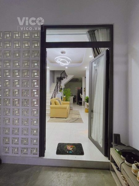 Chủ nhà bán nhanh để về lo cho mẹ già,giảm sâu gần nửa tỷ,mong các anh chị em thiện chí giúp chủ