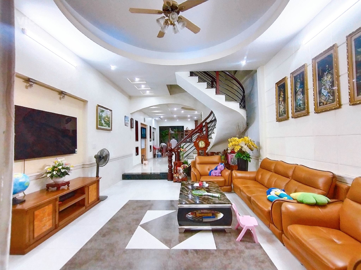 Bán nhà Lê Đức Thọ HXH 80m2 Ngang 5m Chỉ 11 tỷ 5 tầng