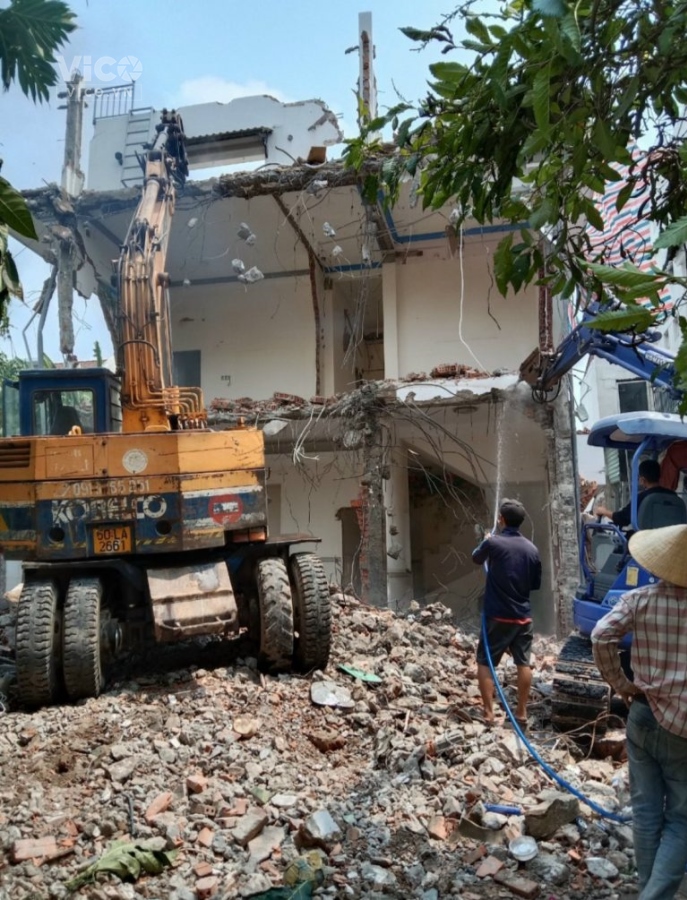 Nhà HXH ngay Ngã 4 Nơ Trang Long, Nguyễn Xí, Gần 150m, 12.6 tỷ