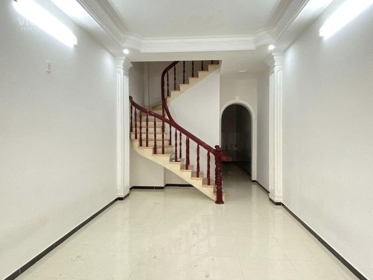 BÁN NHÀ HXH, 4 TẦNG, PHẠM VĂN HAI, P3, TÂN BÌNH, 5PN, 5WC, 9.8 TỶ