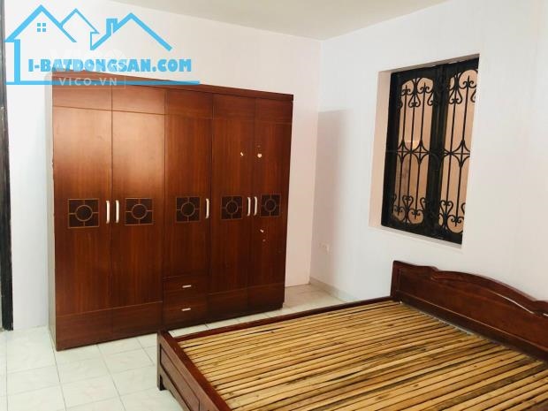 Chính chủ cần Cho Thuê Căn Nhà 3 tầng Địa chỉ tài sản 37E Đường Vũ Trọng Phụng, Phường Thanh