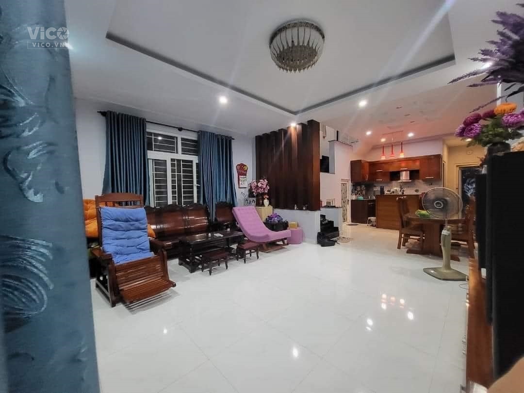 Chủ ngộp muốn bán nhanh để về quê lo việc gia đình,cần bán gấp giảm hơn 2 tỷ,nhà ngang lên đến