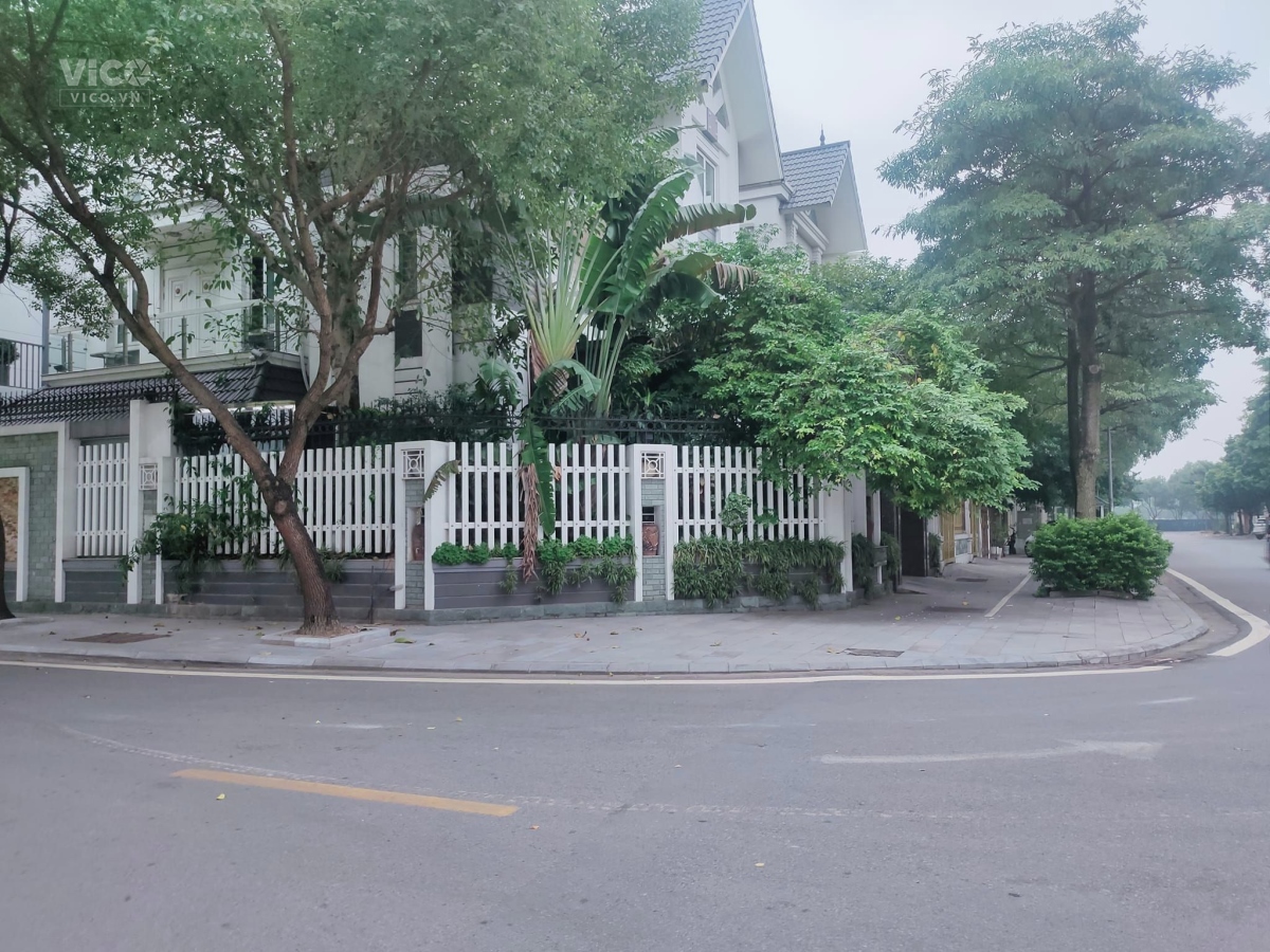 BIỆT THỰ SIÊU VÍP KHU ĐÔ THỊ VIỆT HƯNG, LONG BIÊN, Ở ĐẲNG CẤP, TIỆN ÍCH BẠT NGÀN.