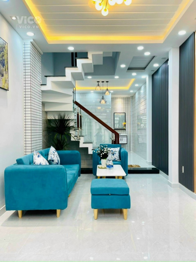 Bán nhà MT hẻm nhựa 8m thông ngay chowh LK 5.6 ,40m2 ,3 tầng chỉ 2tyxx