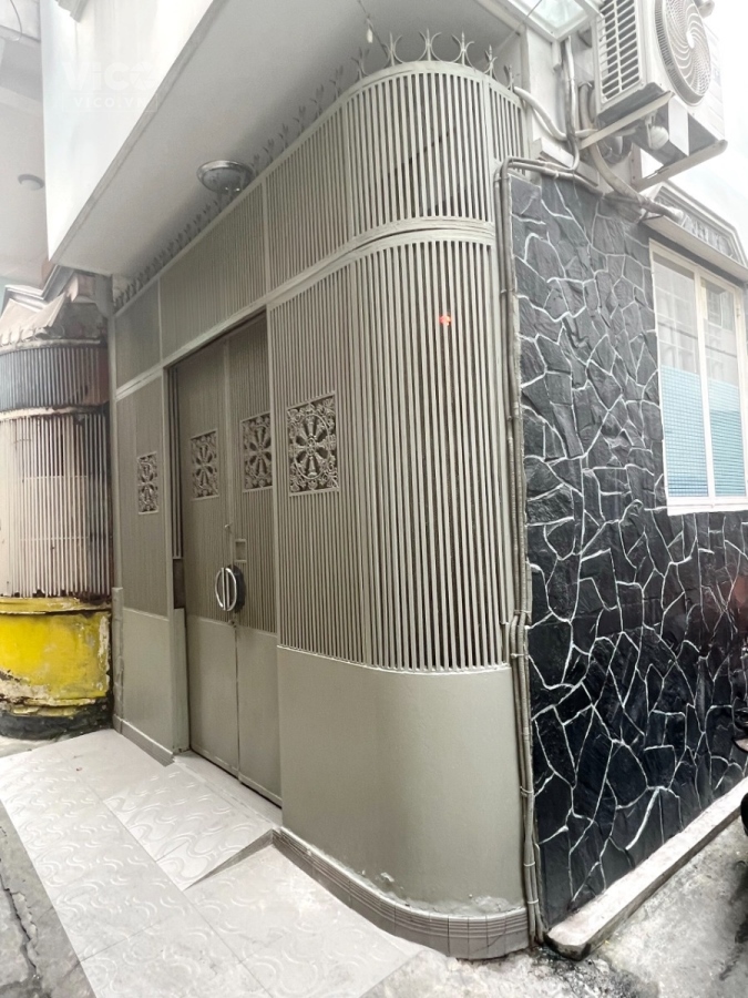Căn góc 4 tầng sát đường Nguyễn Trãi P3Q5 Giá 5.9 Tỷ