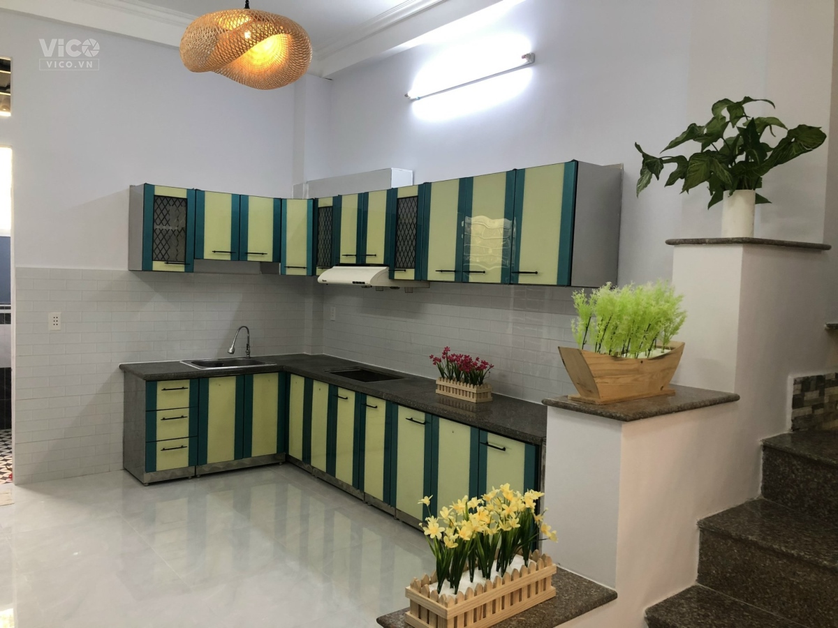 Bán nhà 3 tầng hẻm xe hơi đậu trước nhà, khu Vip Phạm Thế Hiển p5q8 giá 7.5 tỷ.