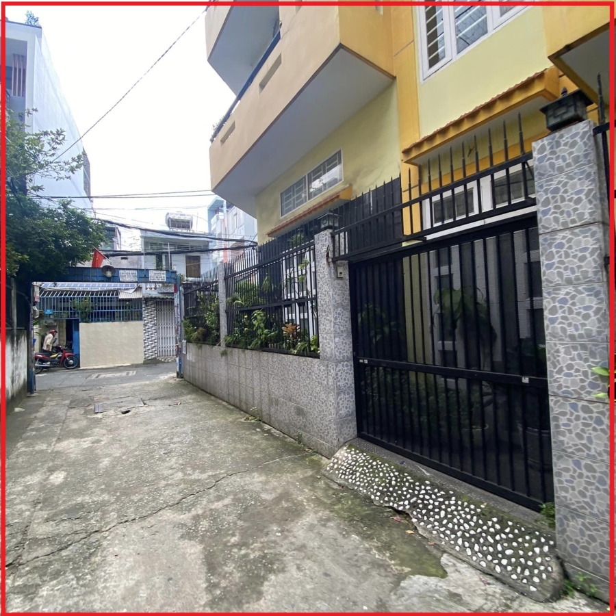 Hẻm oto Dương Thiệu Tước, Tân Phú, 53m2, 4 tầng 6.7 tỷ, 4x13, nhà mới đẹp.