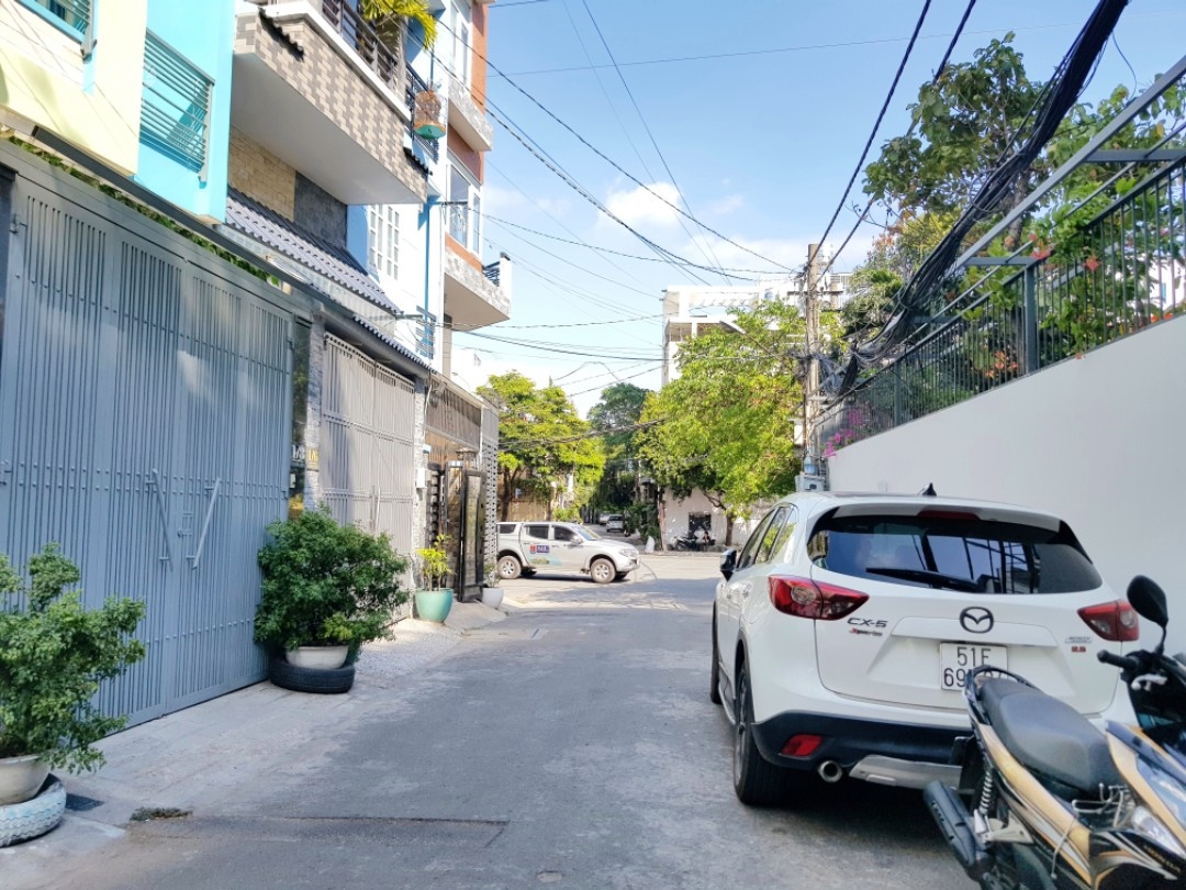 Nhà bán hẻm 1 số đường Nguyễn Thế Truyện, DT 4x17m Cấp 4 lửng đẹp Giá 6.8 tỷ