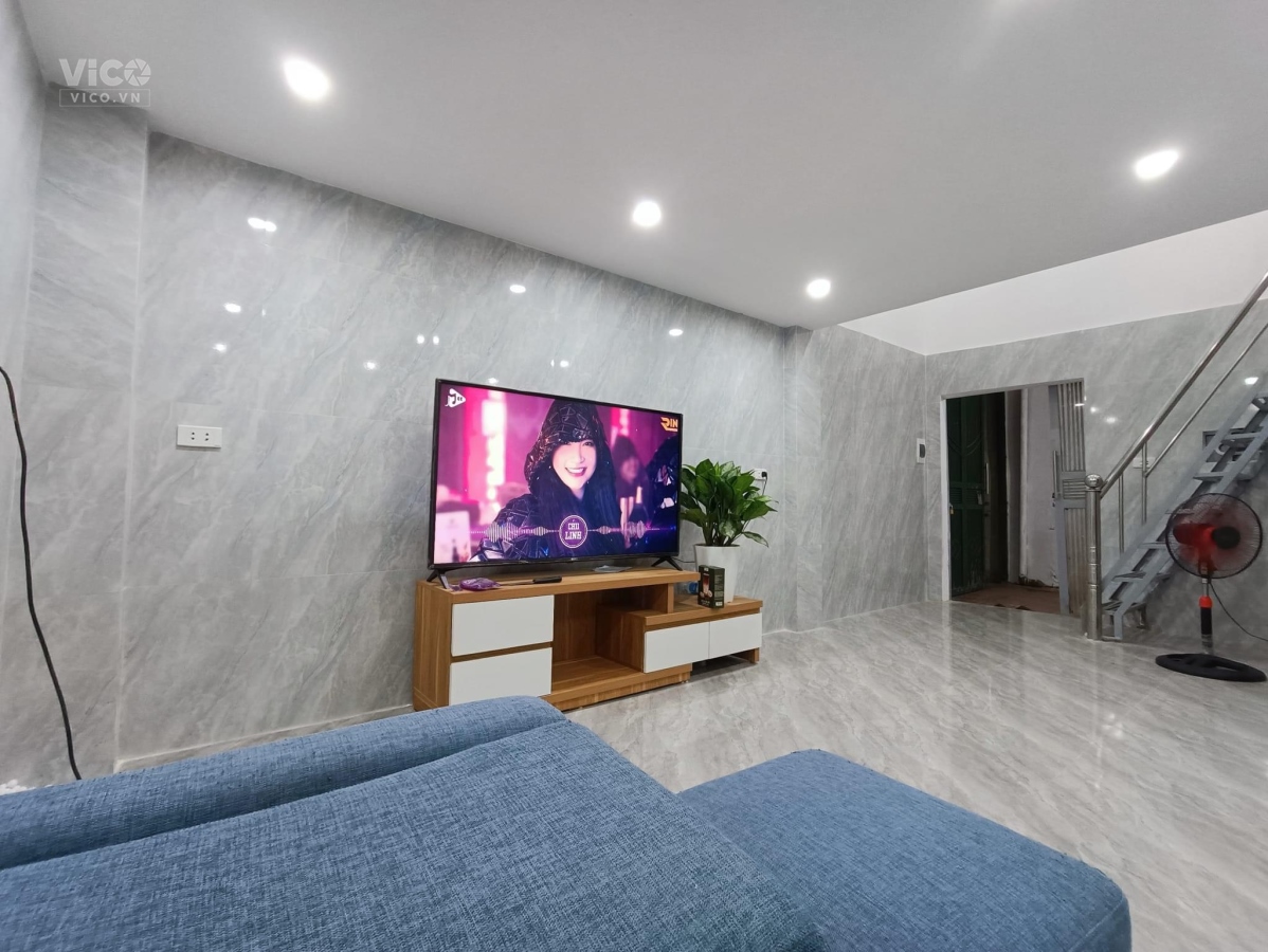 SIÊU PHẨM RẺ ĐẸP NHẤT HOÀNG MAI NGÕ NÔNG,RỘNG THOÁNG VÀI BƯỚC RA PHỐ,NHÀ MỚI FULL NỘI THẤT 36M2