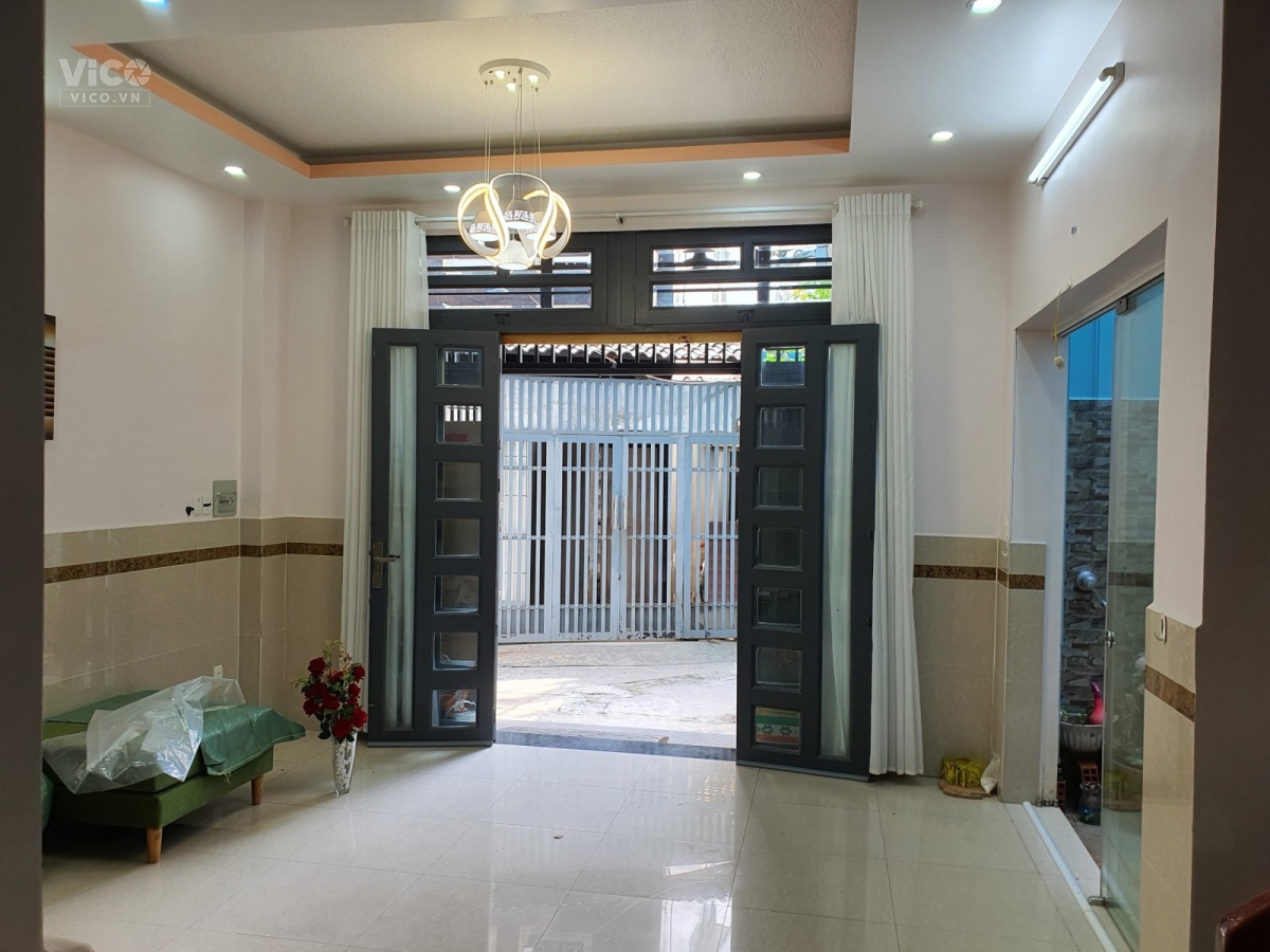 Bán nhà phân lô hoàn công 3 tầng Nguyễn Duy Trinh p. Phú Hữu. 53m2 chỉ 3.8 tỷ