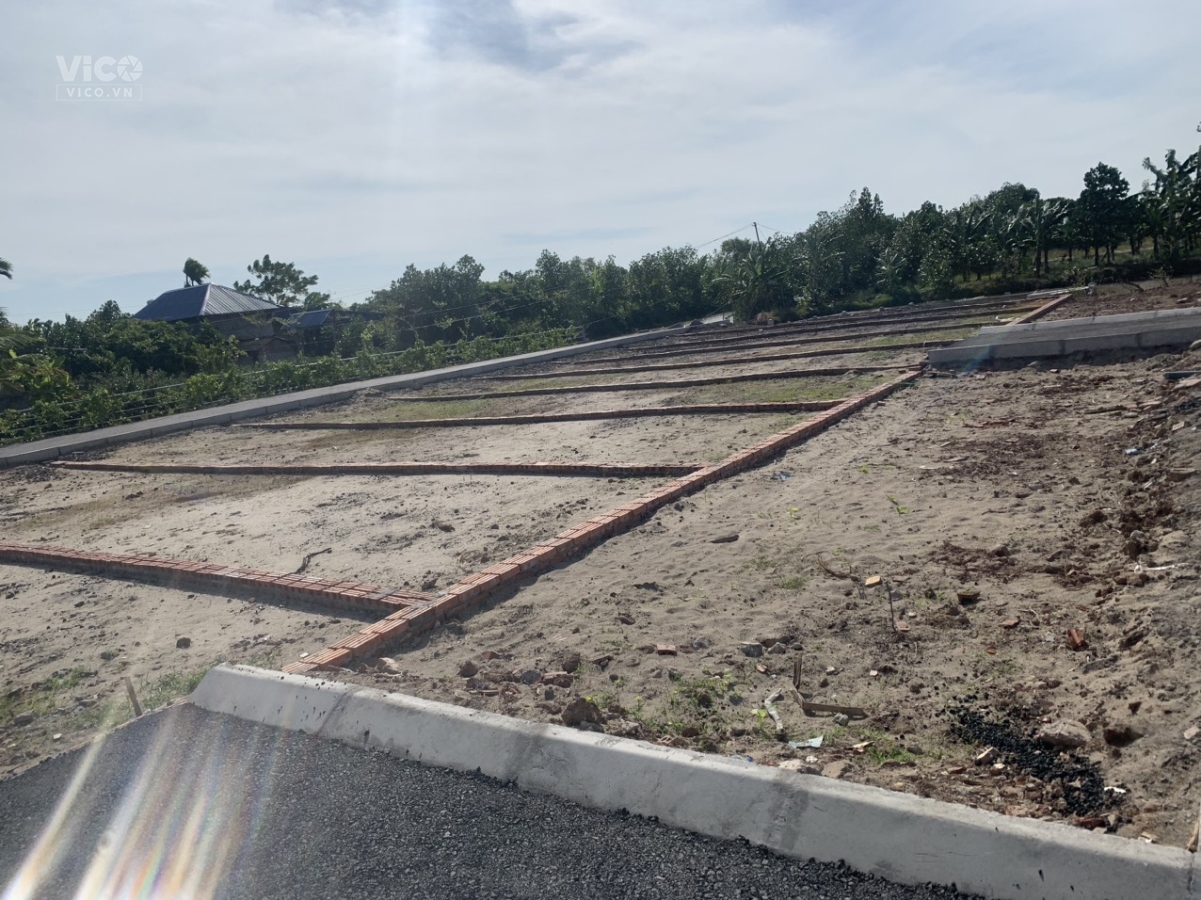 thanh lí gấp lô góc giá 688tr.