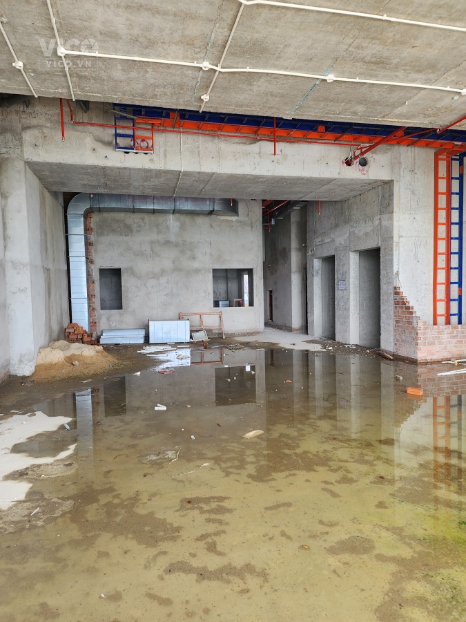 BÁN GẤP KHÁCH SẠN ĐƯỜNG PHẠM VĂN ĐỒNG, VIEW BIỂN NHA TRANG, 135 TỶ