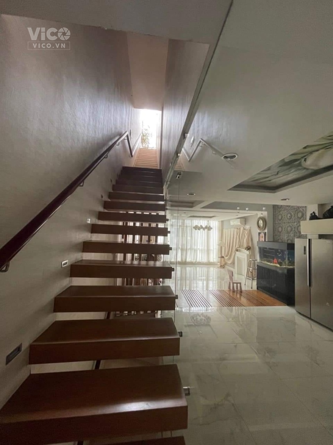 LÊ VĂN SỸ QUẬN 3 , Ô TÔ NGỦ TRONG NHÀ, TẶNG NỘI THẤT SIÊU SỊN GIÁ 21 TỶ TL