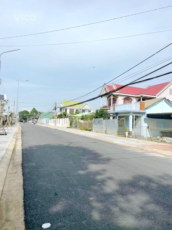 Nhà MT ở kinh doanh DT 5.7 x 27m, 4 TỶ THÁI VĂN LUNG TP. Bà Rịa