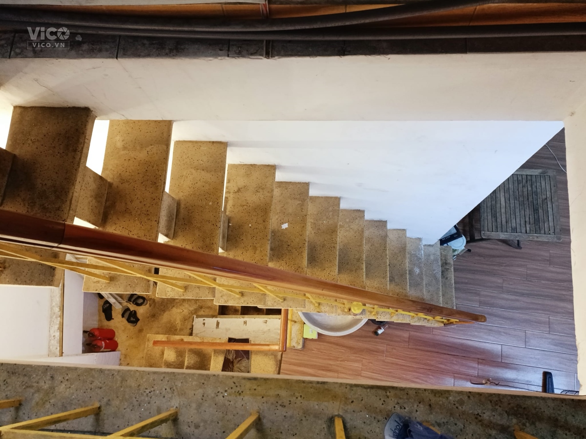 BÁN NHÀ HẼM XE HƠI LẠC LONG QUÂN QUẬN 11 SÁT MẶT TIỀN ĐƯỜNG 50M2 TẶNG NỘI THẤT CHỈ 6 TỶ