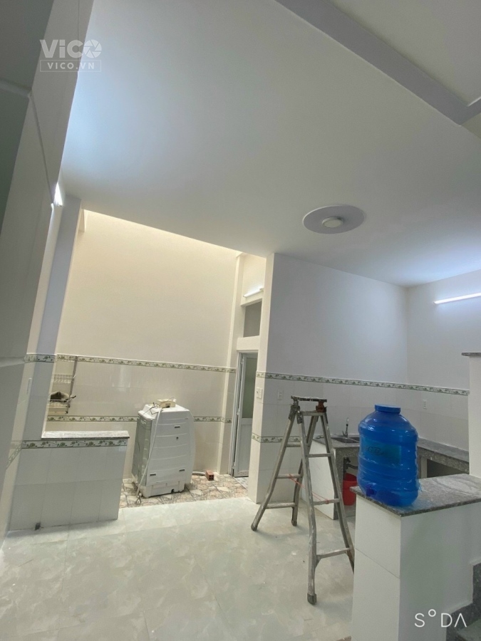 Nhà quận 12 HXH60m2 ngang 4m nở hậu 5m chỉ 3.9 tỷ TL