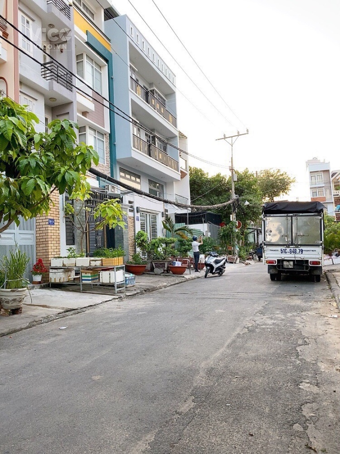 (16 tỷ) Bán cặp mặt tiền hẻm 12m ngay Chợ Hoàng Ngọc Phách, DT 7.9x20m đúc 3 tấm. Đang thuê 35tr/th