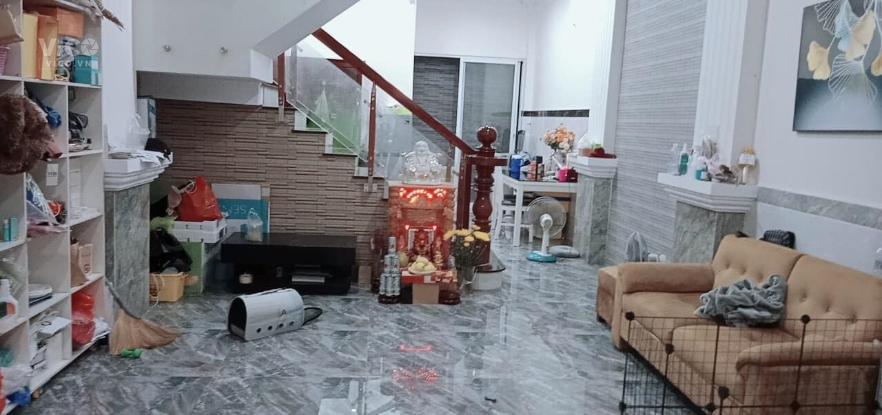 Nhà mới vào ở ngay 77m, 4.5x17m, 3 tấm, HXH quay đầu, trung tâm Q12 chỉ 4.8 Tỷ