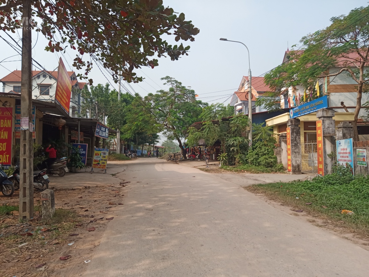 BÁN GẤP LÔ ĐẤT TẠI PHƯỜNG TÂN HƯƠNG TP PHỔ YÊN 254M GIÁ CHƯA ĐẾN 700TR