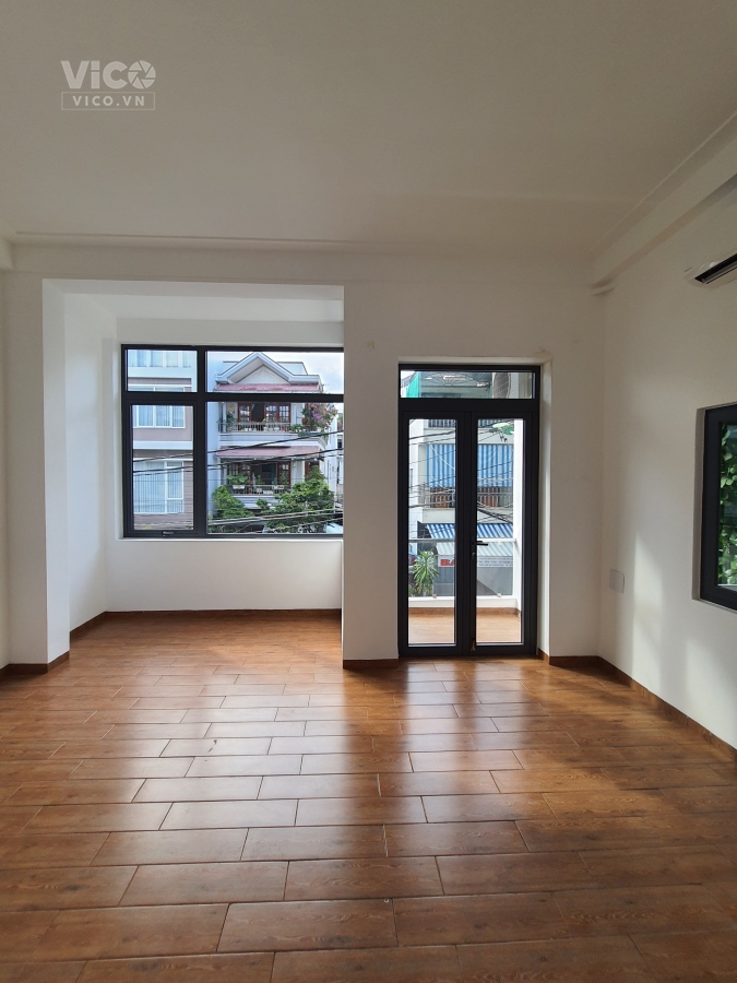 BÁN NHÀ 4 TẦNG TRUNG TÂM KHU BÀN CỜ Ở TP.NHA TRANG DTSD184M 8,5 TỶ