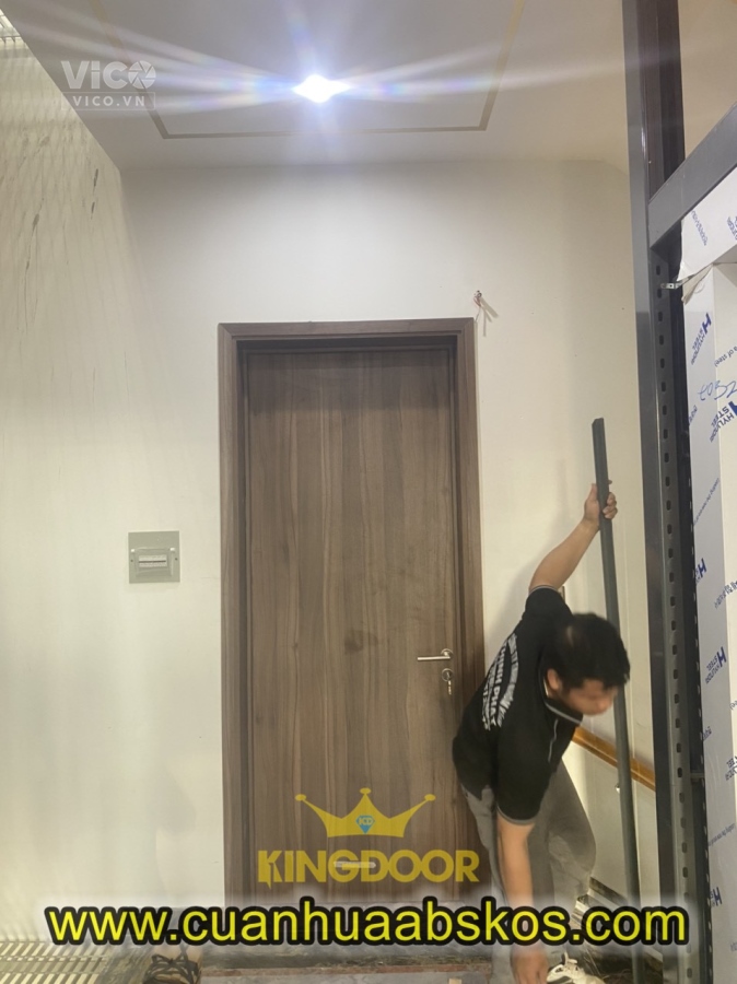 Cửa gỗ chống nước WPB phủ Laminate