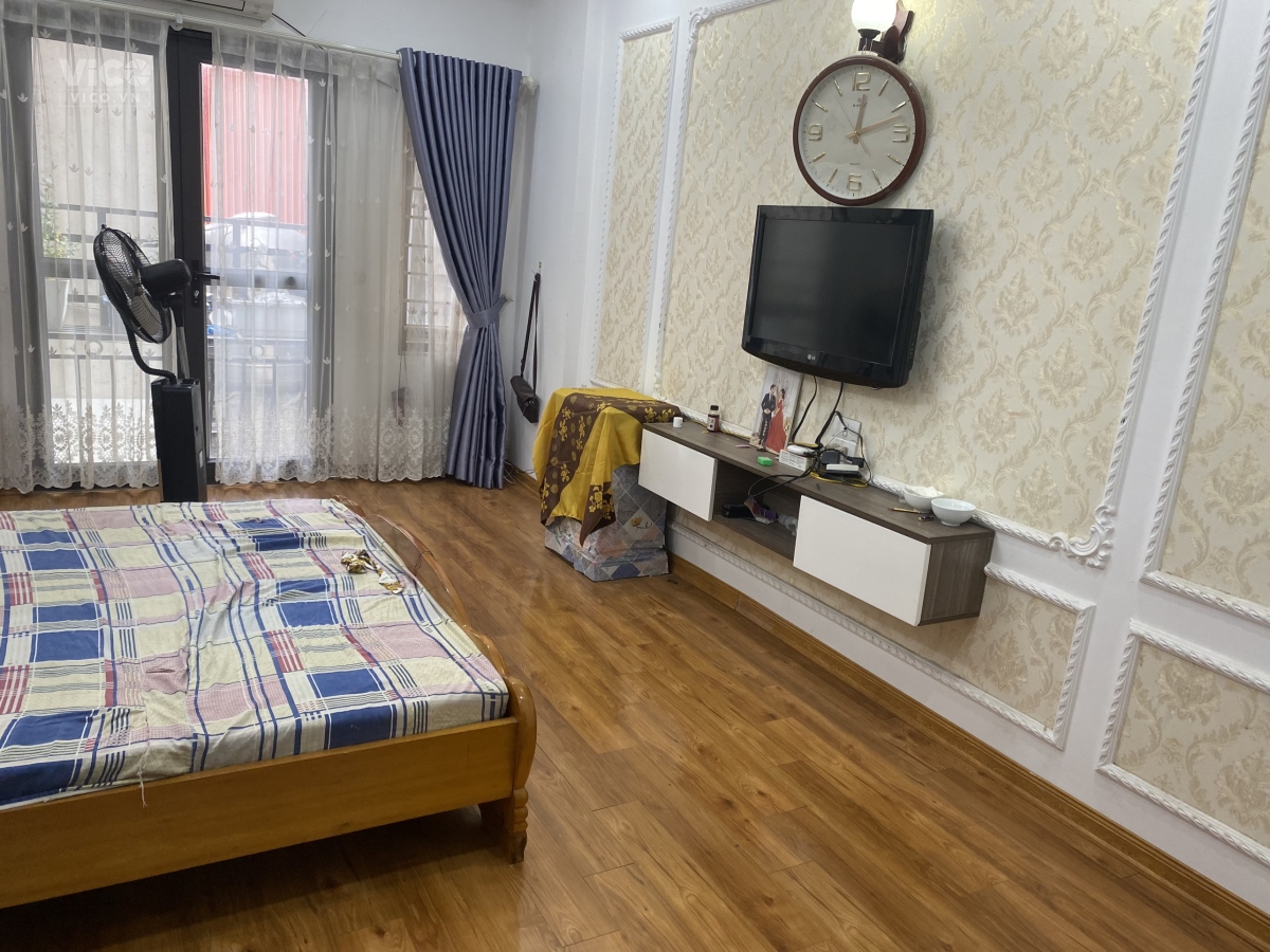 CẦN TIỀN BÁN NHANH TRONG 1 THÁNG, NHÀ NHẬT TẢO BẮC TỪ LIÊM, NHÀ MỚI Ở LUÔN 5 TẦNG, 30M 3.4 TỶ.