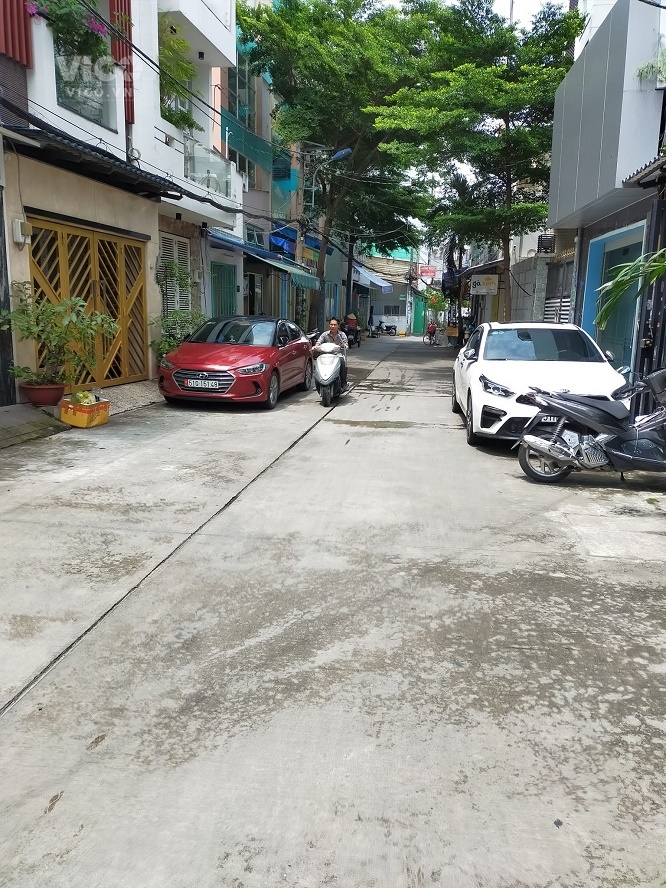 BÁN NHÀ ĐƯỜNG PHAN HUY ÍCH PHƯỜNG 15 TÂN BÌNH CẠNH SÂN BAY HẺM 6M THÔNG KINH DOANH LỢI NHUẬN