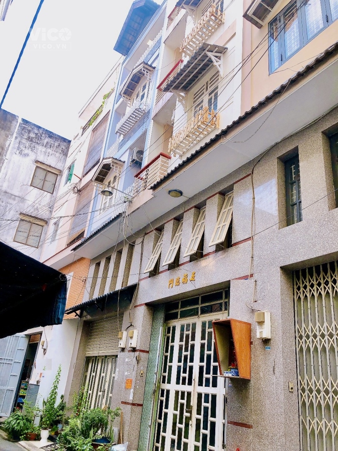 Bán nhà hẻm xe hơi đường Thoại Ngọc Hầu ngay Nguyễn Sơn,DT4.5x14.5m đúc 4.5 tấm giá 7.9 tỷ