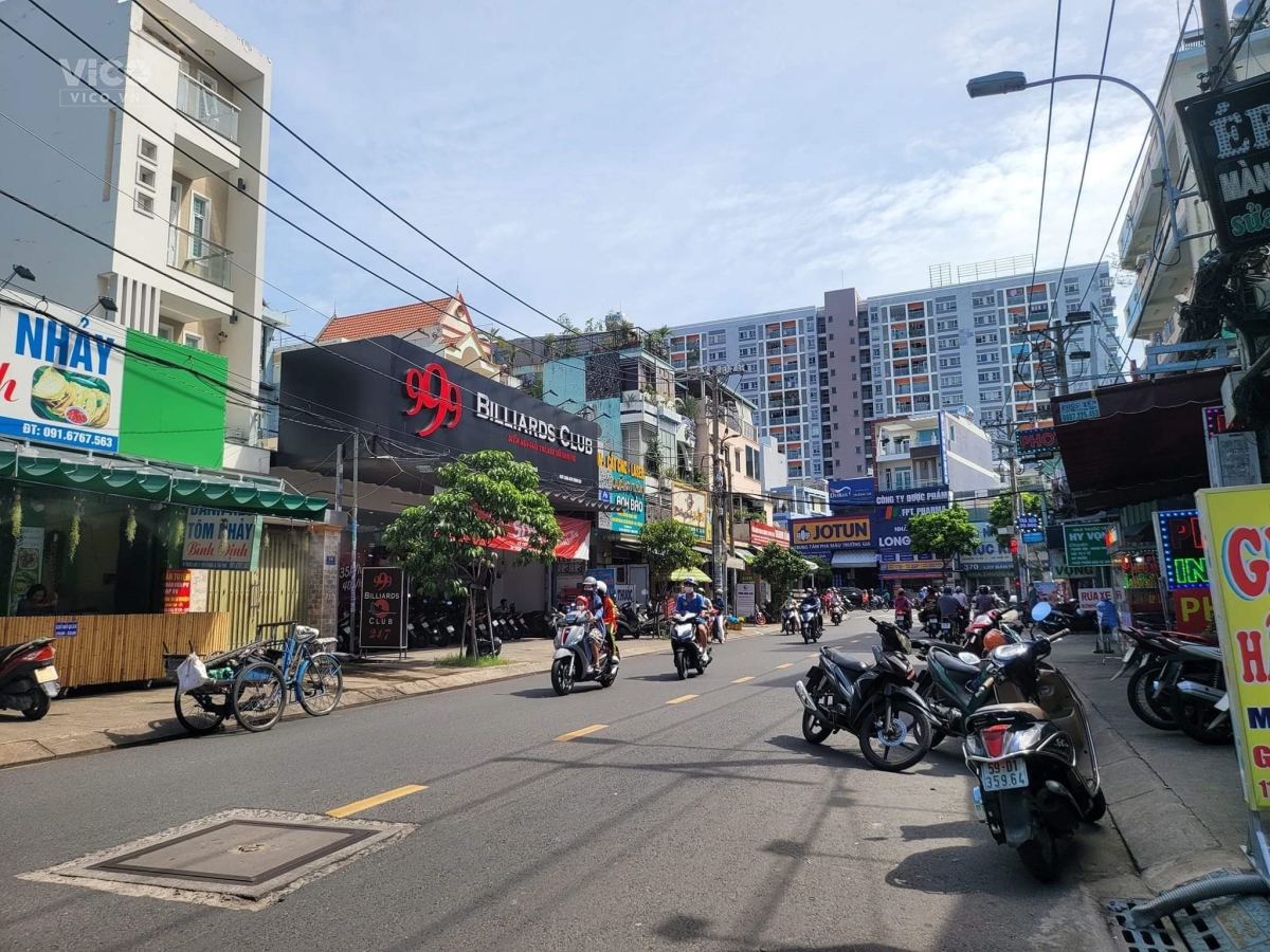 BÁN NHÀ MT ĐƯỜNG THẠCH LAM, 4X21, 3 TẦNG. GIÁ 13.7 TỶ TL