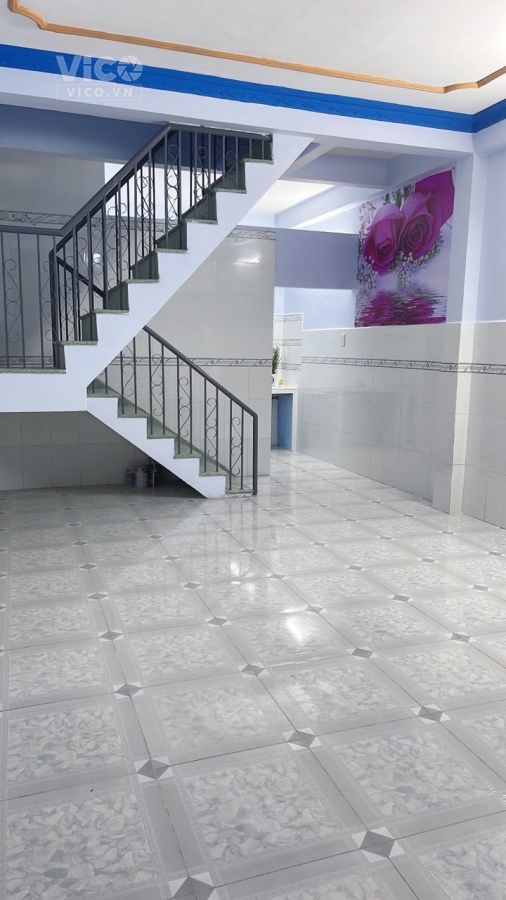 NHÀ GIÁP TÂN PHÚ 36M 2 TẦNG BTCT 3PN 2WC CHỈ HƠN 2 TỶ