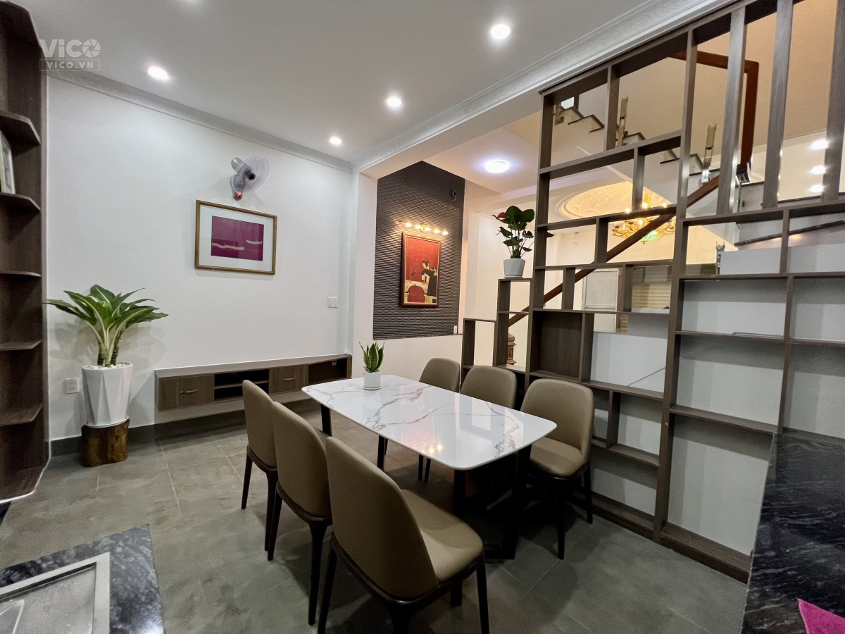 Linh Trung Bán nhà mới xây dựng 4.8m x 10.8m Hỗ trợ khách vây Bank DTCN 52m