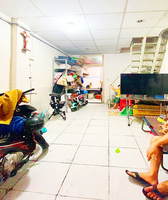 Nhỉnh 3 Tỷ có nhà 33m2 gần Mặt tiền Nguyễn Trọng Tuyển, Tân Bình