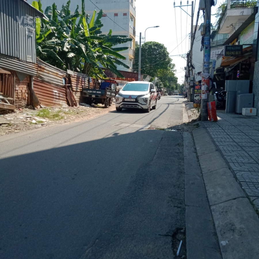 Bán nhà gần trường học Tây Thạnh Tân Phú 4 tầng Giá rẻ