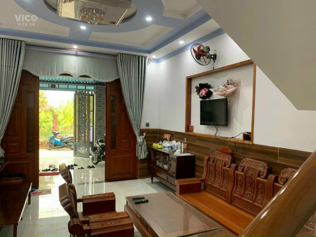 Cho thuê nhà 1 trệt 1 lầu mới gần C.A Trảng Dài chỉ 5tr/tháng