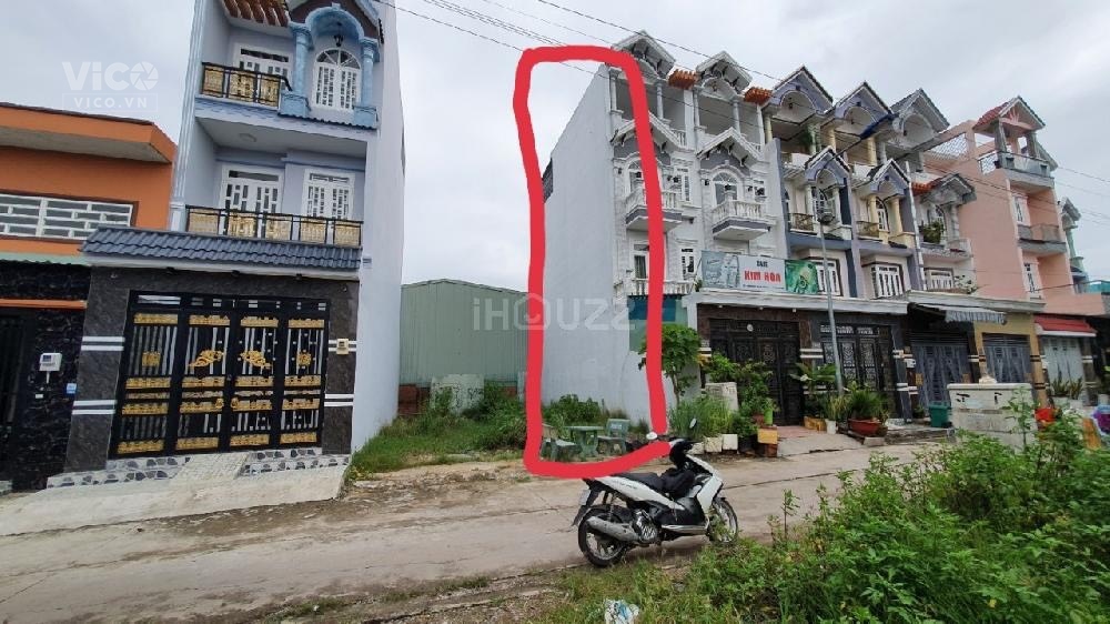 Bán đất 70m2 Phường Tân Tạo Quận Bình Tân xây dụng tự do
