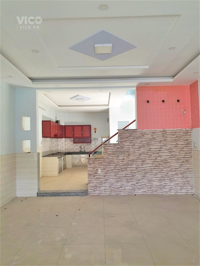 Bán nhà HXT đường Lũy Bán Bích, 84m2 (5.2x16), 4 tầng BTCT, 3PN, chỉ 8.1 tỷ TL