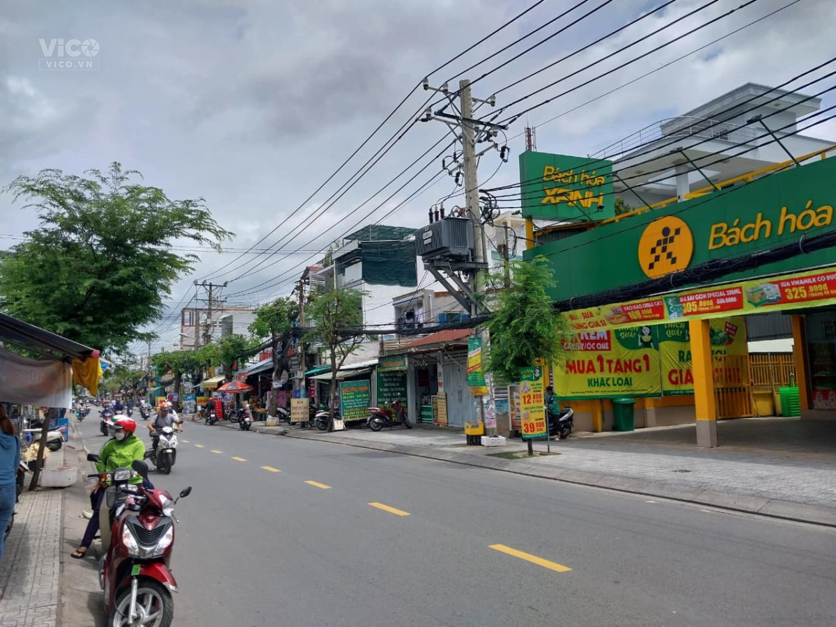 Nhà Góc Mặt tiền 101m2 cho thuê ngang 6.2m Nguyễn Văn Quá Quận 12