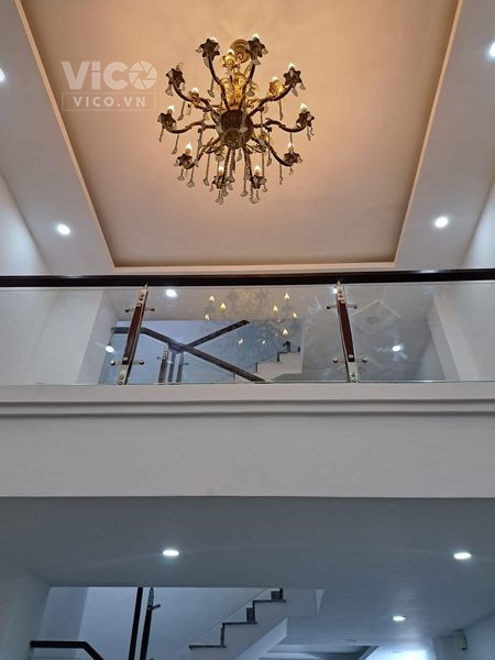 Chính chủ trang bìa,2 mặt tiền,vừa kd vừa ở,nhà mới,đường số 15,phường tân thuận tây quận 7.