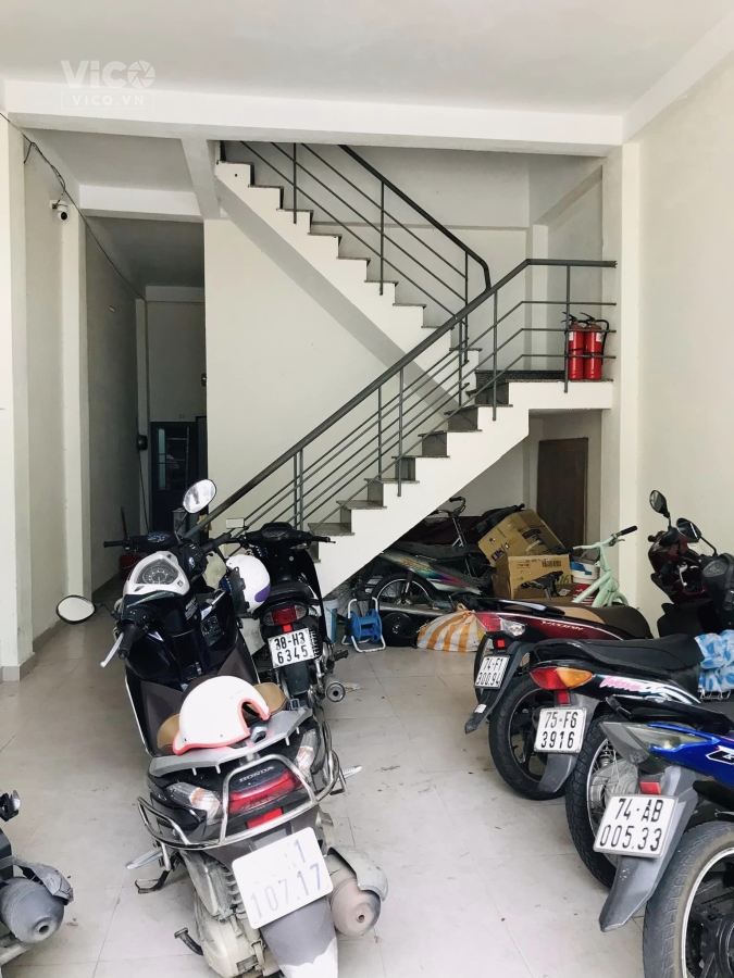 Nhà Mặt Tiền cạnh ĐH Ngoại Ngữ, 13 phòng, 3 tầng thu 21tr 1 tháng