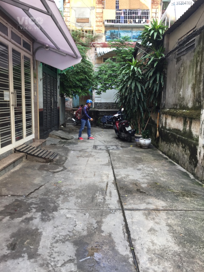 Bán nhà 2 mặt hẻm đường Nguyễn Trãi Quận 1, tiện kinh doanh,giá đầu tư