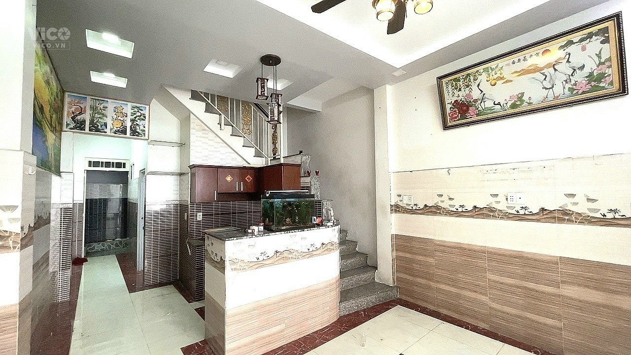 Chủ xoắn giảm 700tr còn 2ty8 nhà HL3 Ngay AEON TÂN PHÚ 56m2 HXH 2 tầng