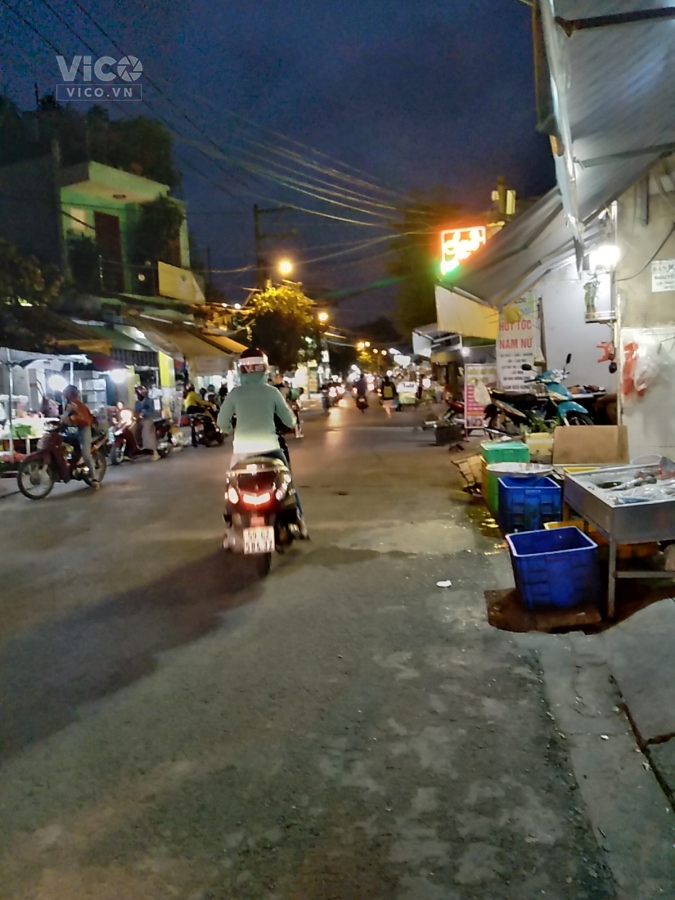 Bán đất HXH Phan Văn Hớn 15x20, 300m2, gần ngã tư bà điểm 3tỷ TL
