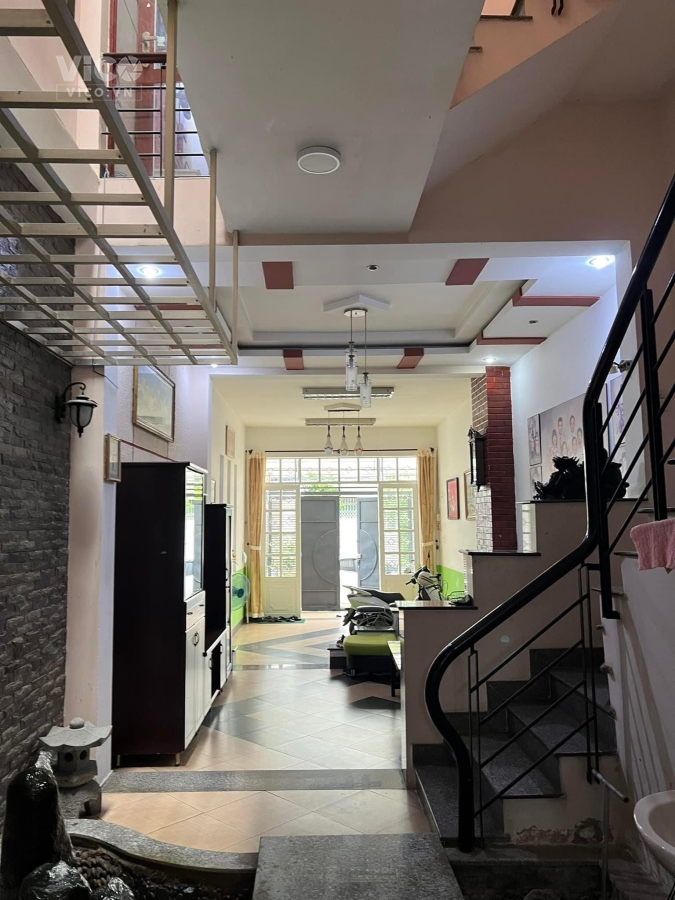 Nhà Mặt Tiền 3 Tầng 82m2 Phường Tân Quy Giá 12Tỷ Hơn Trung Tâm Quận 7