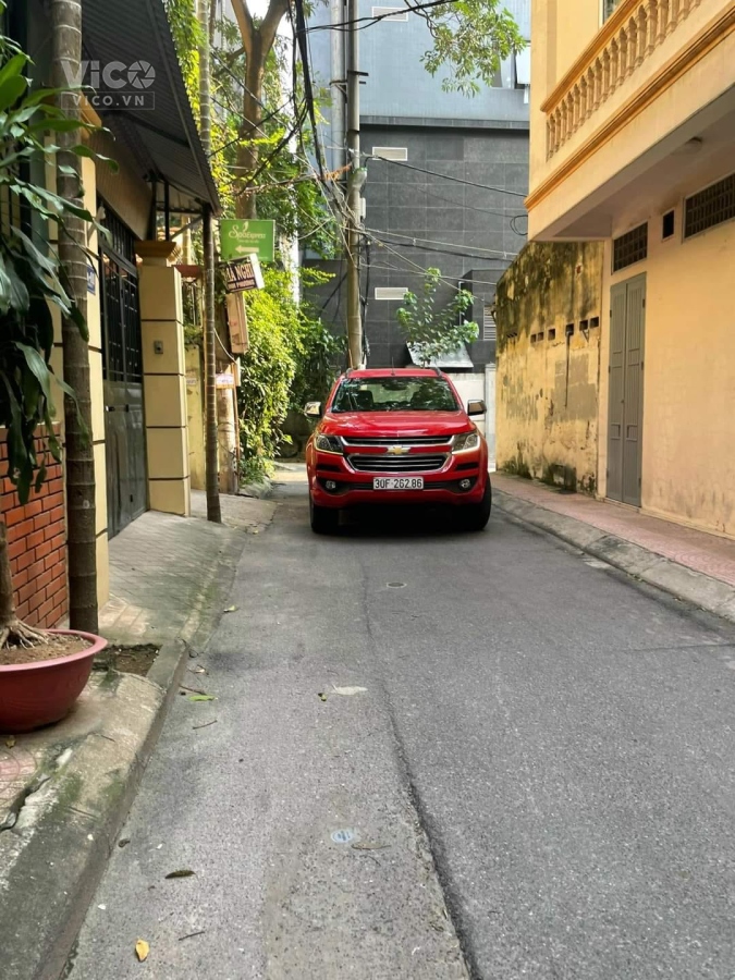 NHÀ PHÂN LÔ ÂU CƠ TỨ LIÊN TÂY HỒ CÓ GARA Ô TÔ 40m 7.8 TỶ