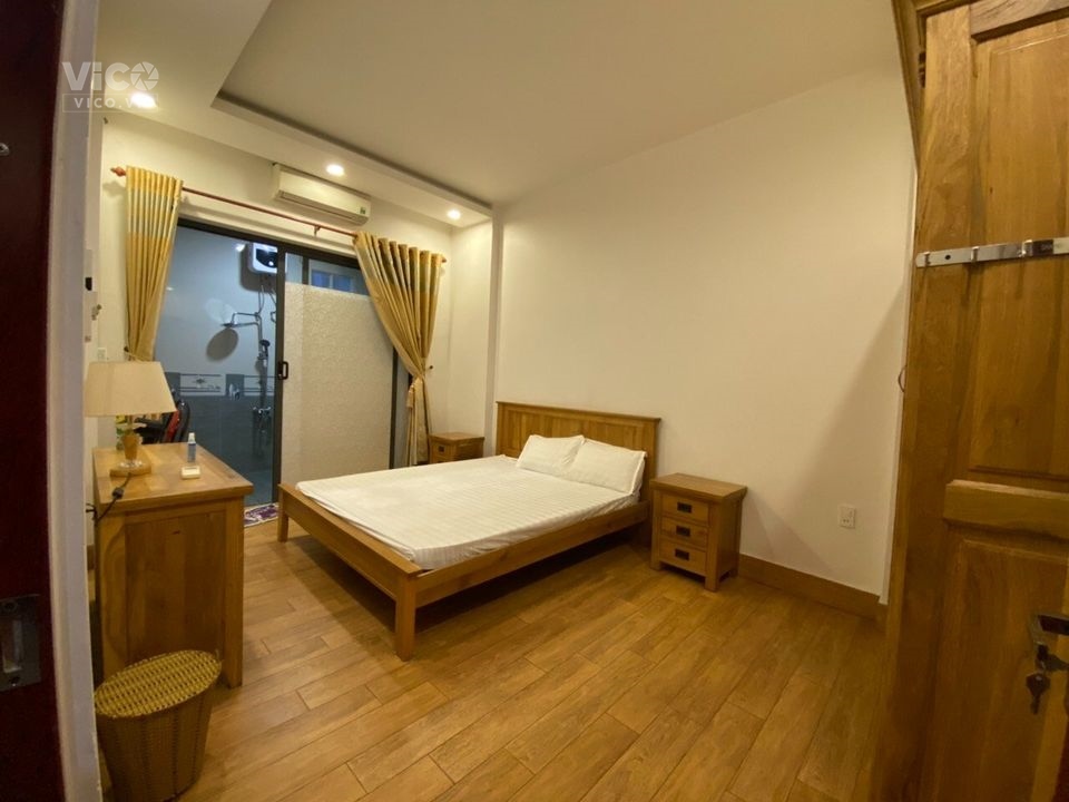 Bán nhà Lê Độ giá sụp hầm chưa từng có