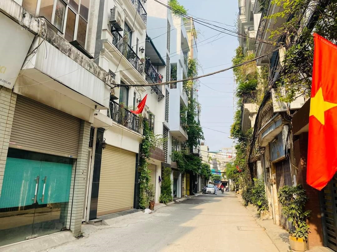 PHÂN LÔ GARA Ô TÔ TÔN QUANG PHIỆT HÀ NỘI