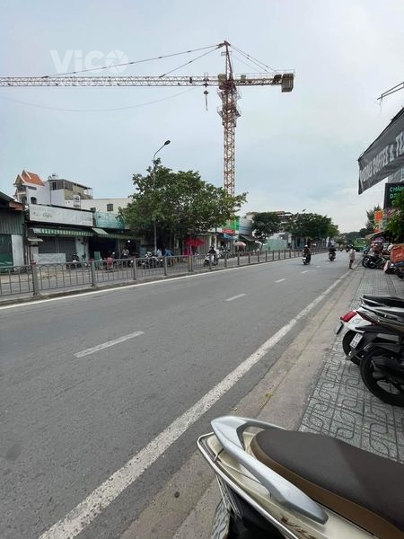 NHÀ MẶT TIỀN NGUYỄN OANH 2 TẦNG SỔ NỞ HẬU NHẸ CHỈ NHỈNH 4 TỶ CƯC KỲ HIẾM KHÔNG CÓ CĂN THỨ 2.