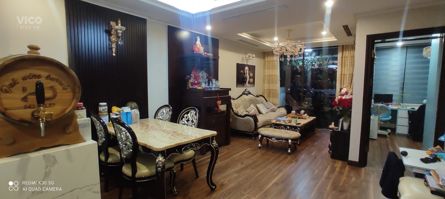 Bán chung cư cao cấp HC Golder City 319, phố Hồng Tiến,căn góc 3 ngủ full nội thất, giá 4.39 tỷ